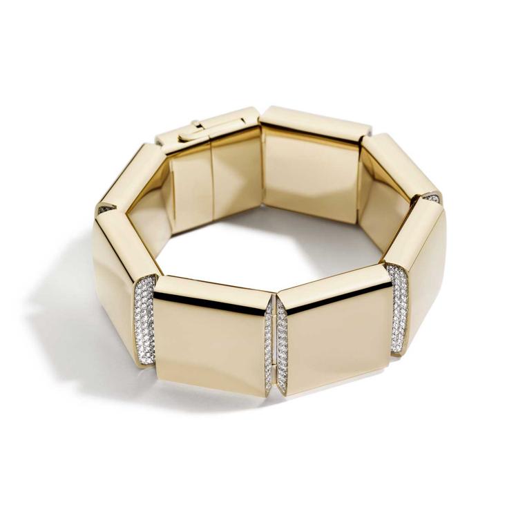 Carré bracelet in rose gold and diamonds