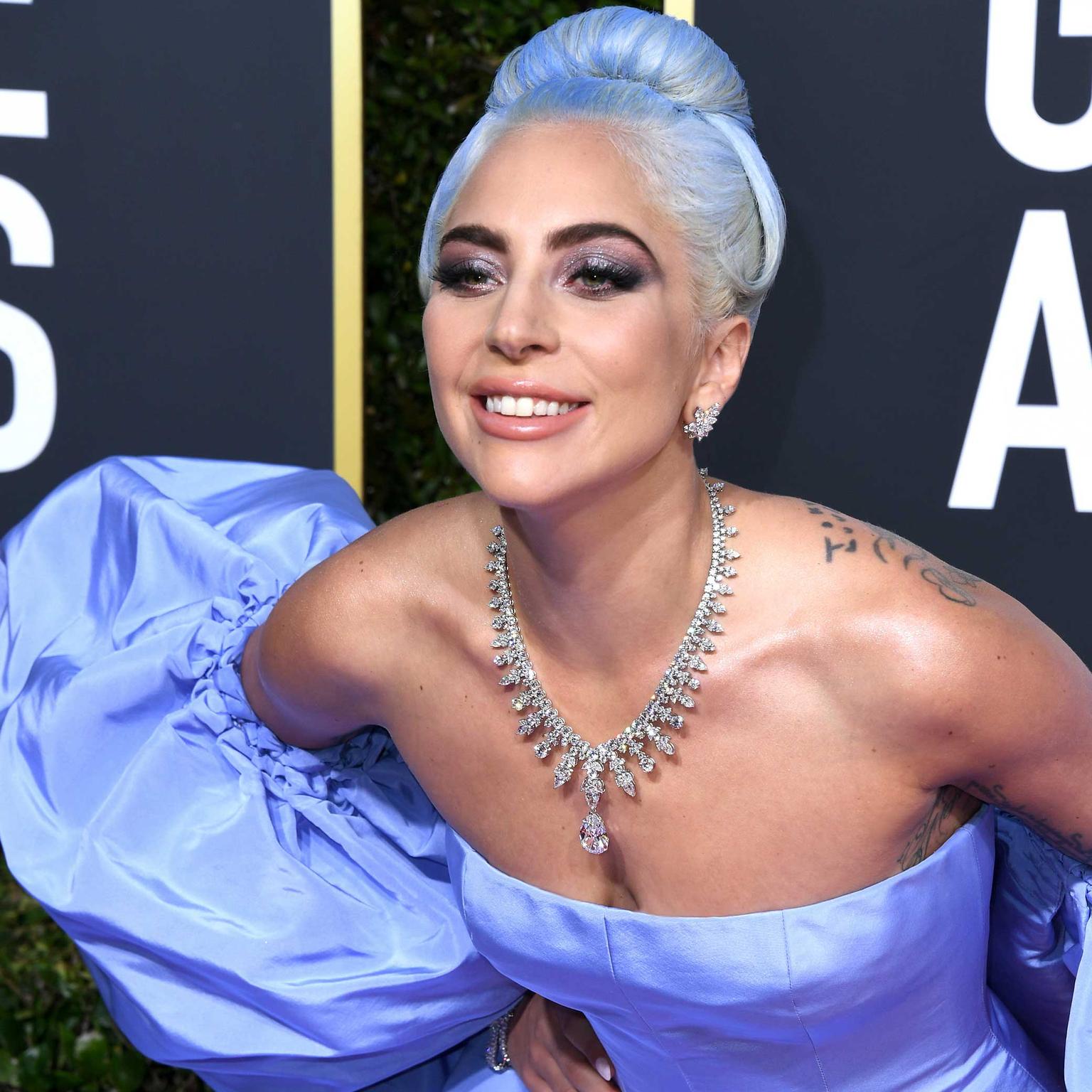 Lady Gaga Tiffany diamond necklace 