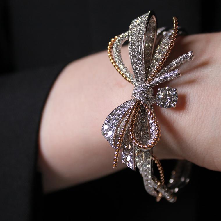Insolence high jewellery diamond and rose gold bracelet