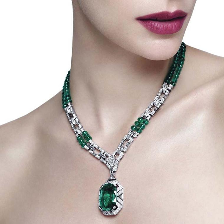 cartier jadeite necklace