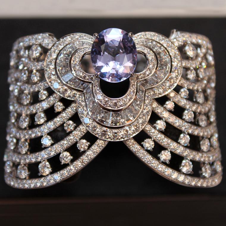 Blossom high jewellery lavender spinel and diamond cuff