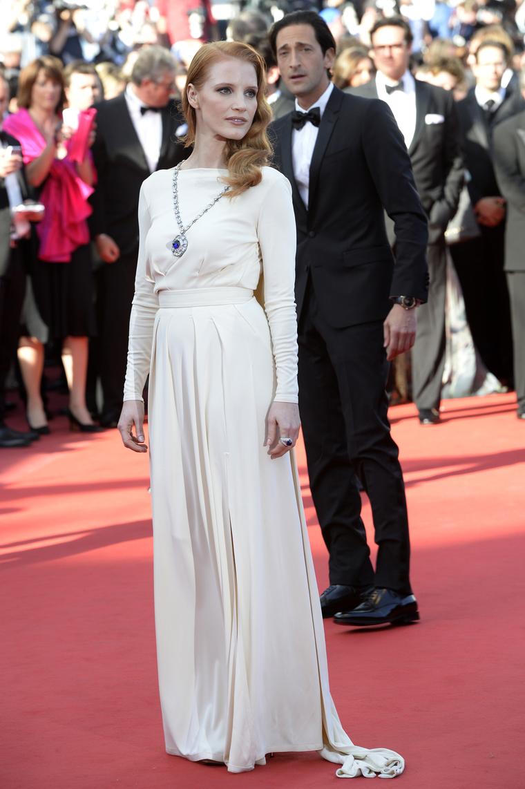 Jessica Chastain wears Elizabeth Taylor Bulgari jewels in Cannes