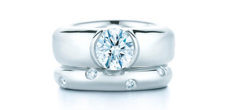 Fire up your imagination with the latest solitaire engagement rings