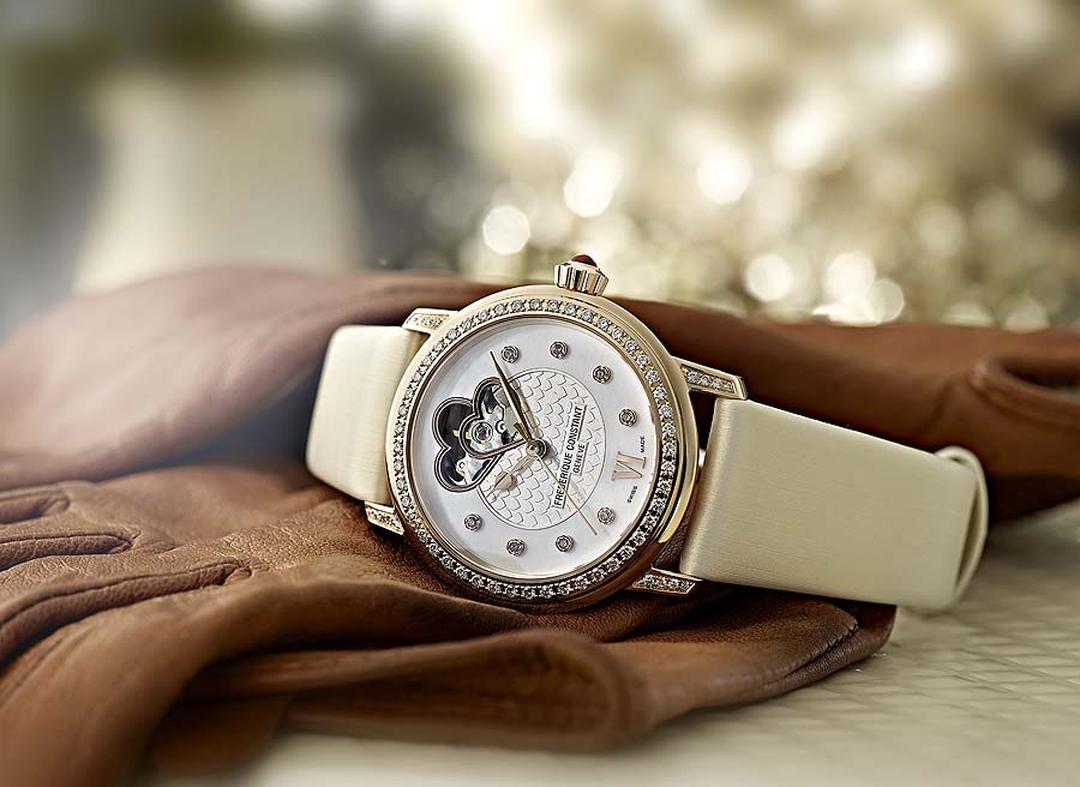 Часы Frederique constant Worldtimer