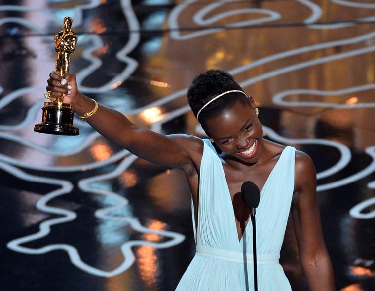 Oscars 2014: estate jeweller Fred Leighton dresses Lupita Nyongo for her award winning moment