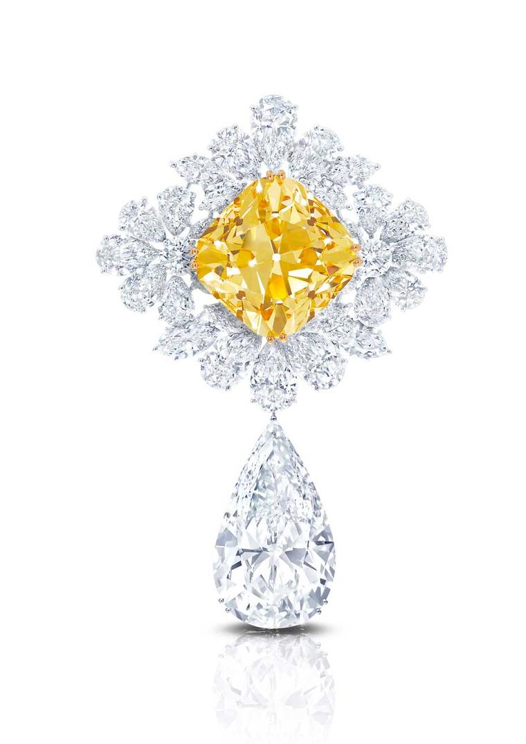 Biennale des Antiquaries: Graff Diamonds previews Royal Star of Paris brooch with a 107 carat yellow diamond