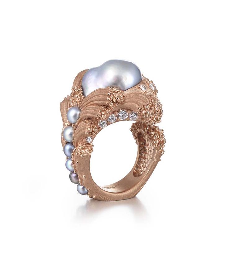 Ornella Iannuzzi wins two prestigious awards for her unique pearl ring
