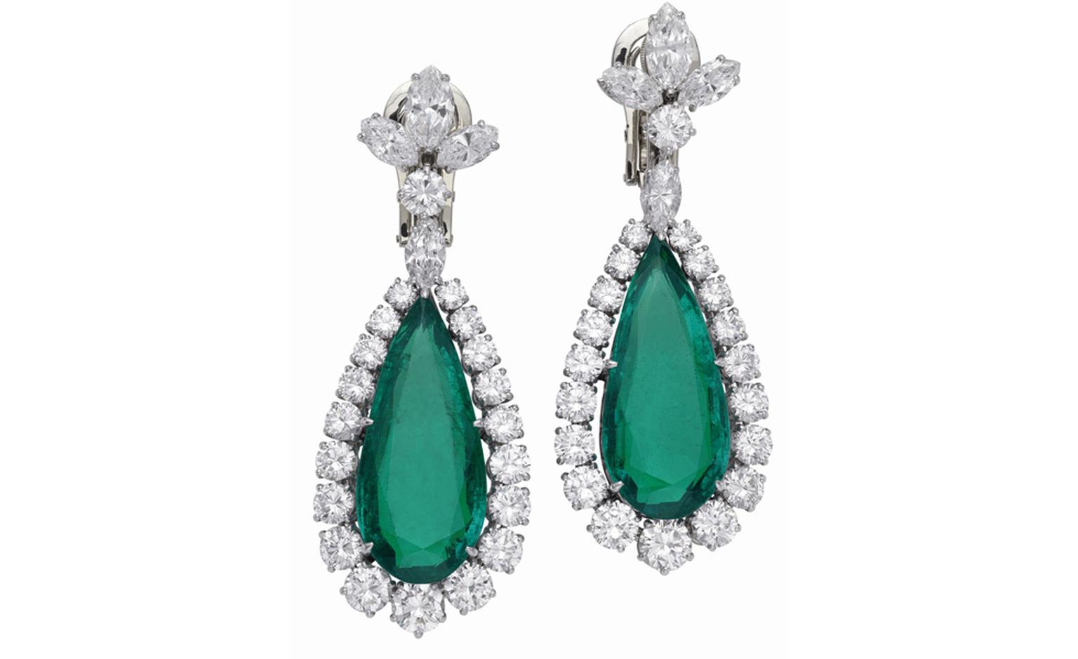 bulgari emerald earrings
