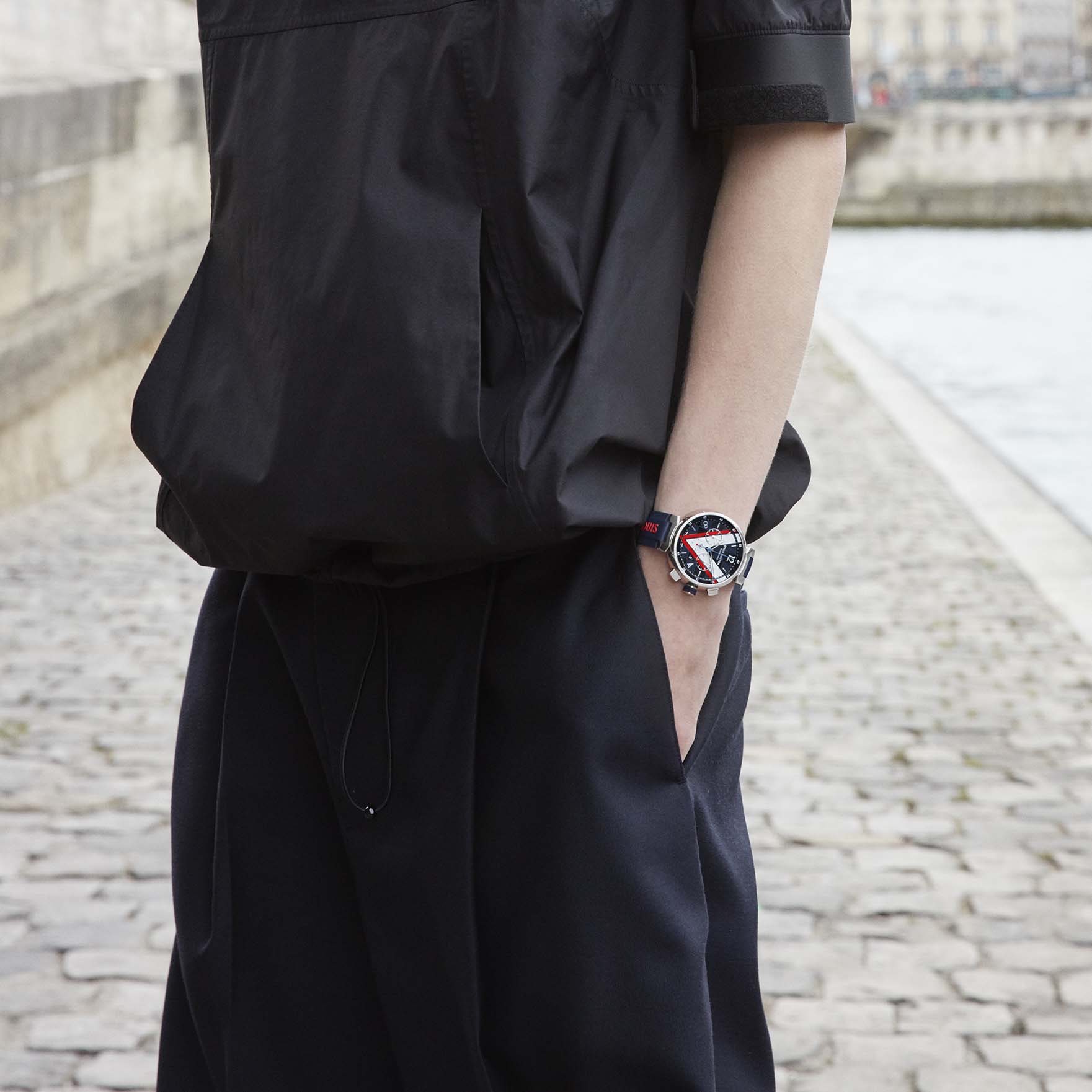 Louis Vuitton Mens Watches Watches, Black