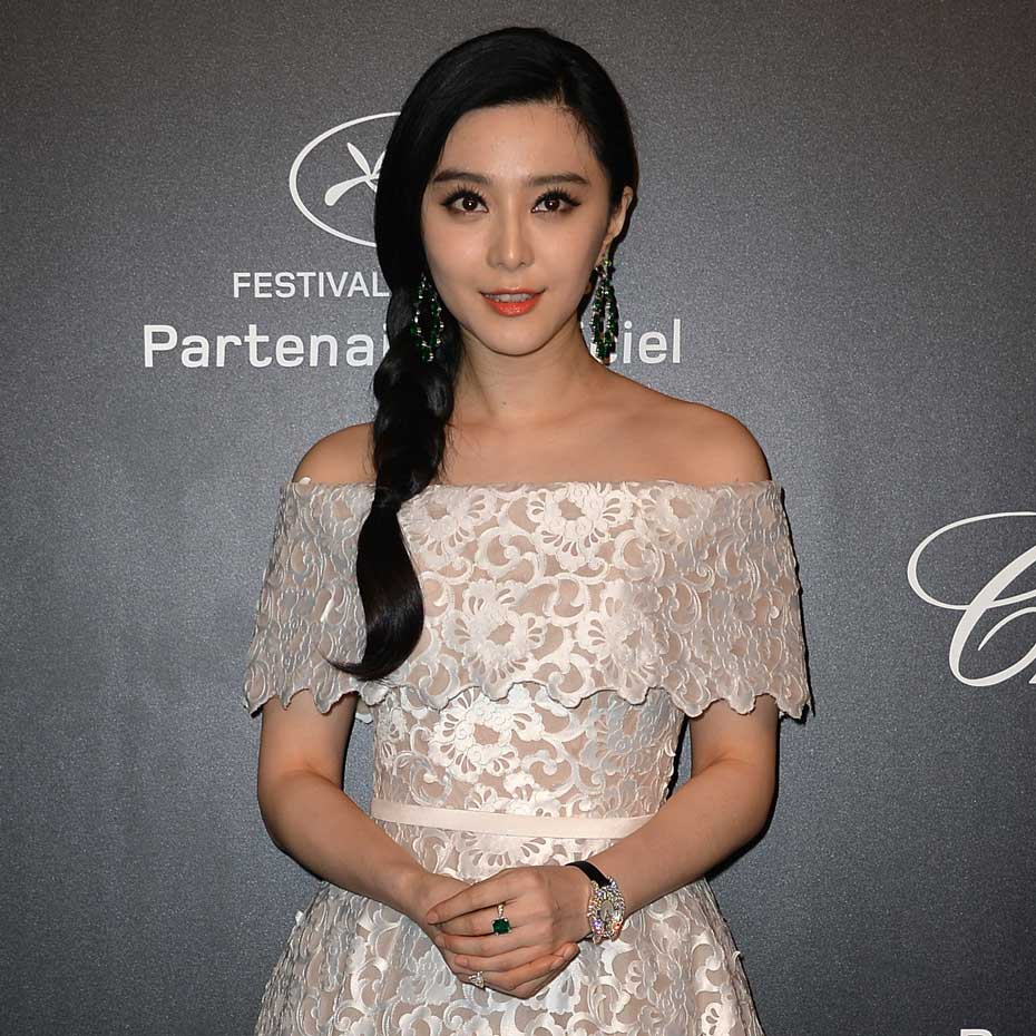 Actress Fan Bingbing who accessorised her pretty dress with