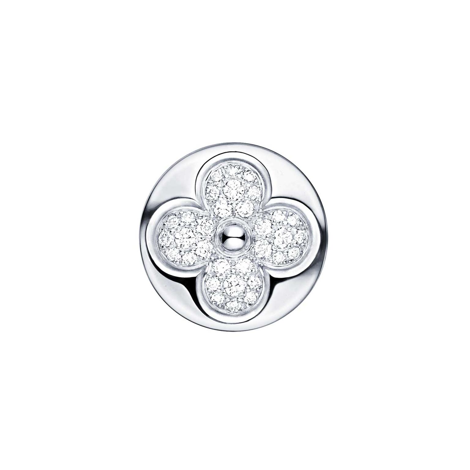 Louis Vuitton Ever Blossom Ear Studs, White Gold & Diamonds Silver. Size NSA