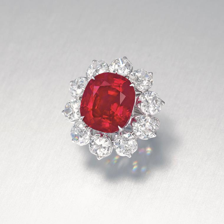 Jubilee Ruby Takes $14.1 Million At Christie's Jewels AuctionAntiques And  The Arts Weekly