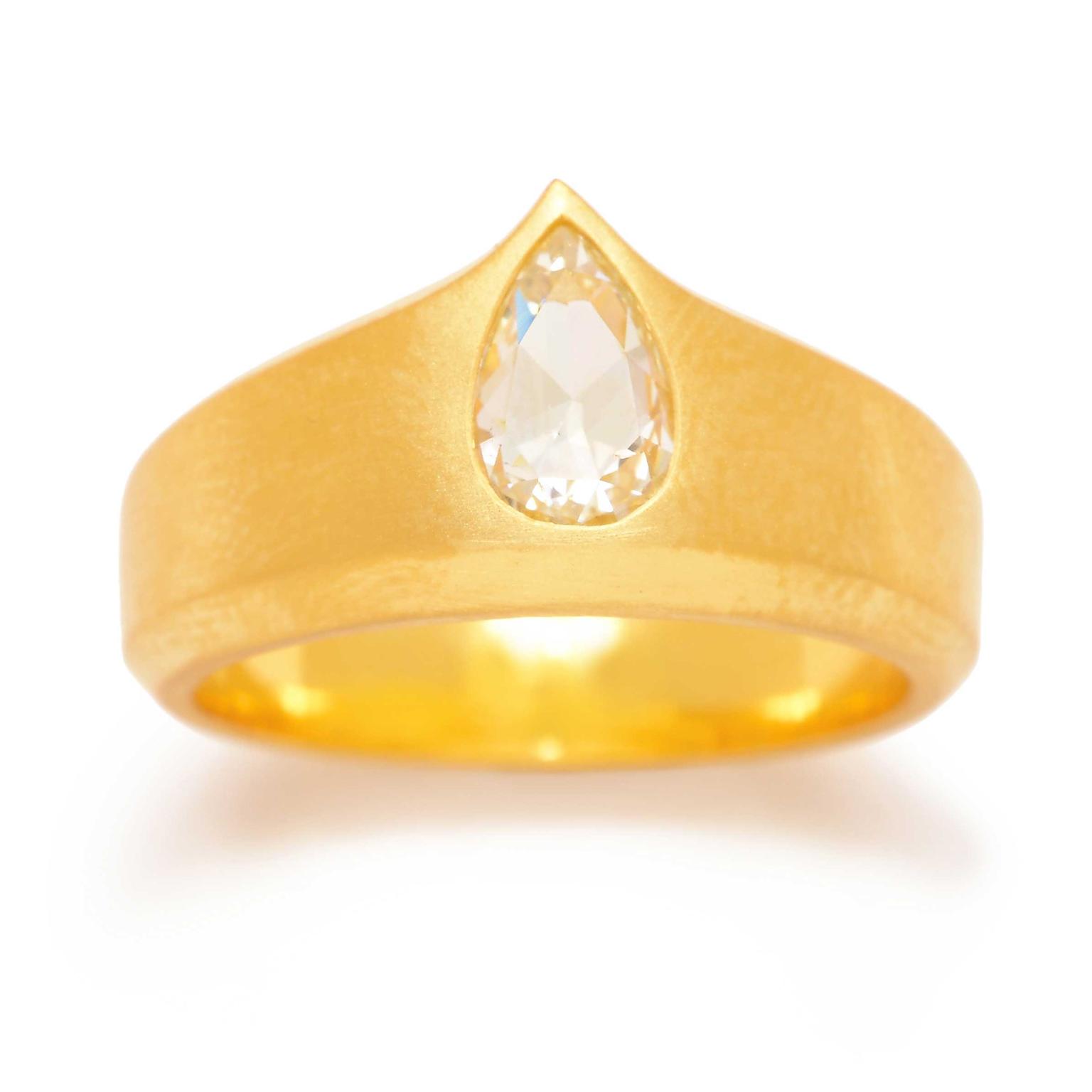Gold Ring design online catalog