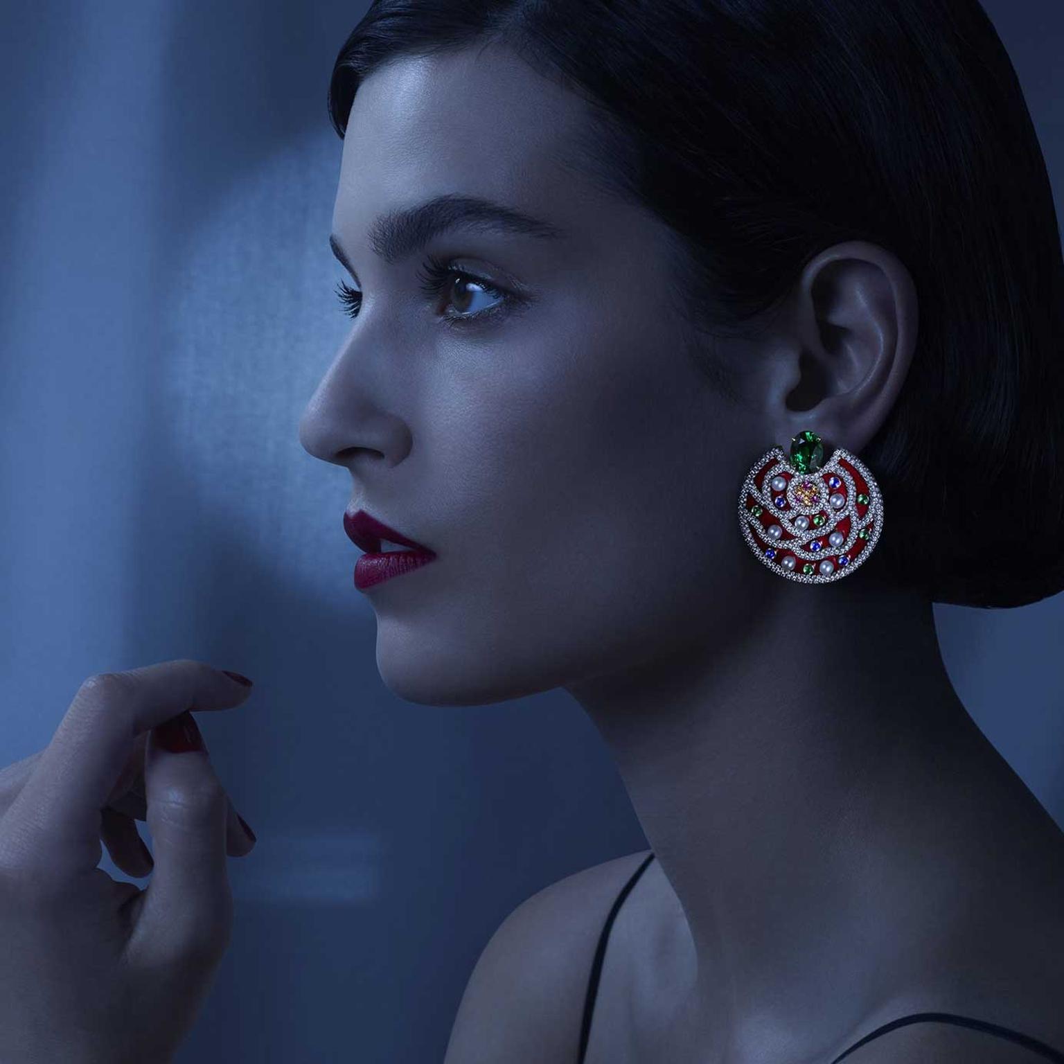Opulent Heart-Shaped Earrings : louis vuitton fashion jewelry