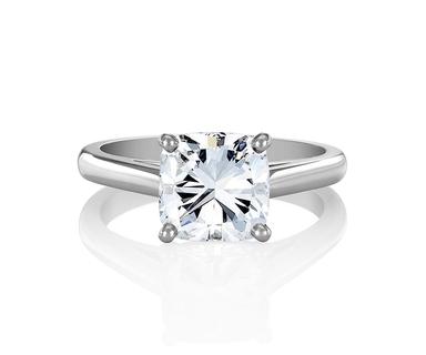 Cushion cut engagement rings: the diamond cut that is taking Hollywood ...