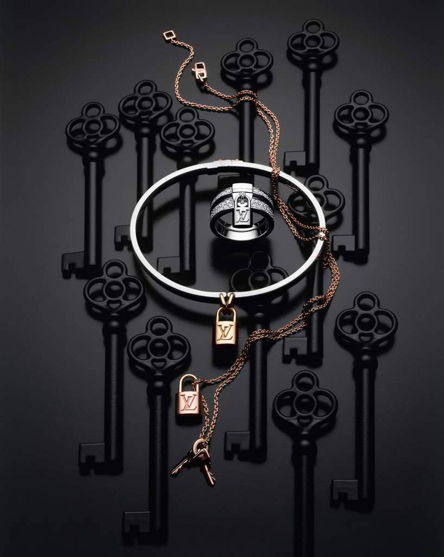 Louis Vuitton Paris Heavy Gold Padlock and Key Bracelet at 1stDibs  louis  vuitton bracelet with lock, louis vuitton padlock bracelet, lv padlock  bracelet