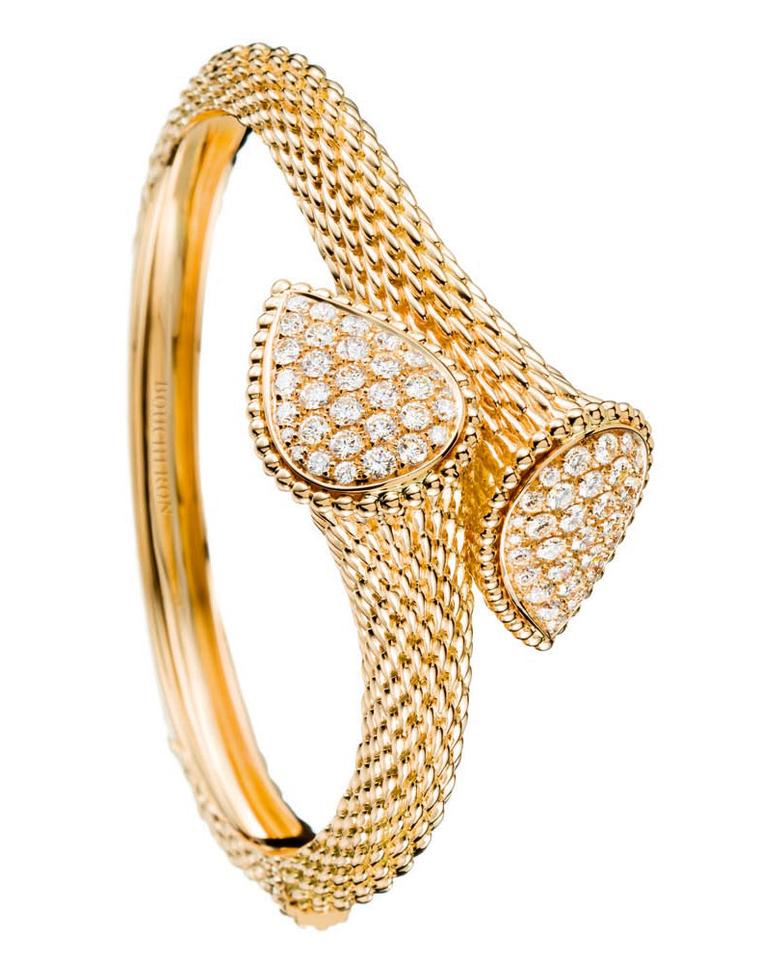 Serpent-Boheme-Bangle-Yellow-Gold-LR