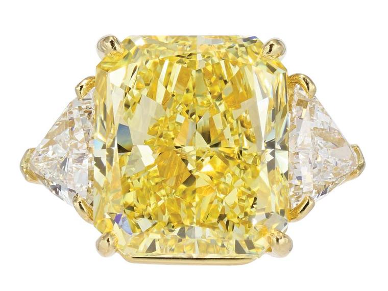 Louis Vuitton Diamond Gold Earrings at 1stDibs