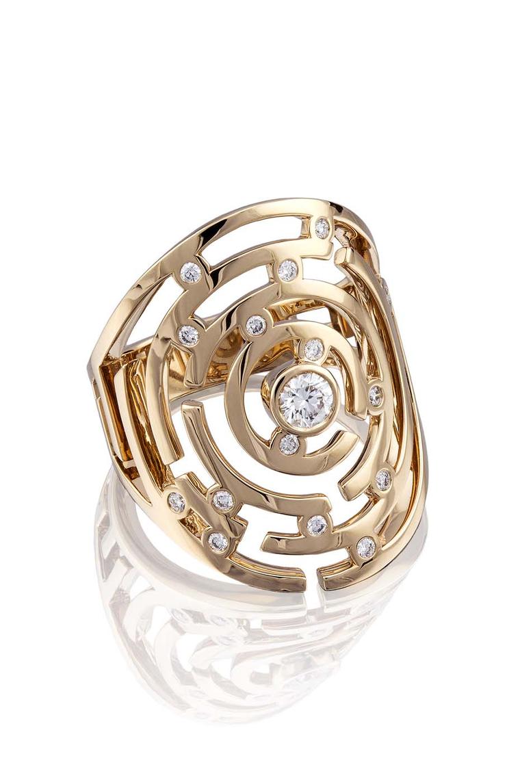 Boodles Maze collection large diamond ring in rose gold.