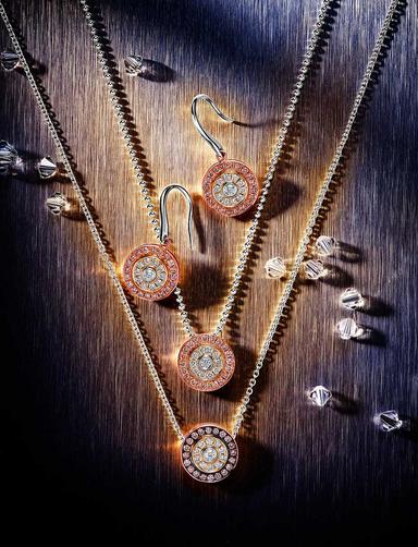 Rio Tinto Diamonds and Chinese jeweller Chow Tai Fook join forces to ...