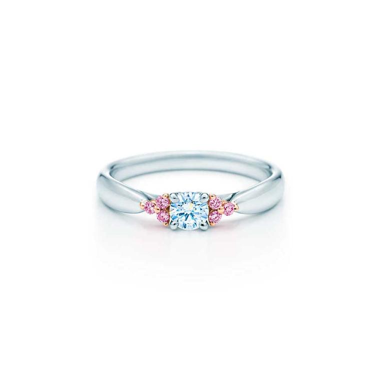 Heart Shape Fancy Vivid Pink Diamond Ring (Lab) 68657: buy online in NYC.  Best price at TRAXNYC.